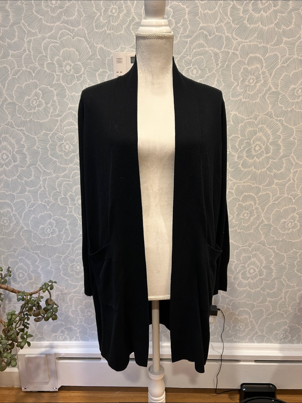 Banana Republic Factory Black Open-Front Cardigan Duster with Pockets - Sz M